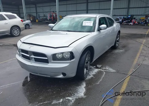 2010 Dodge Charger z USA, uszkodzony, nr VIN 2B3CA4CV9AH270982